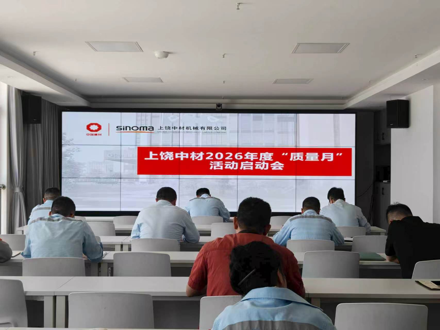 ab6d2eb07a8df3f502b6c8e183984703.jpg 00985df637b903f6e51c1f70b3cc1e67.jpg